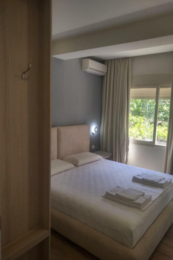 Deluxe Sea Apartment Vlorë Exterior foto