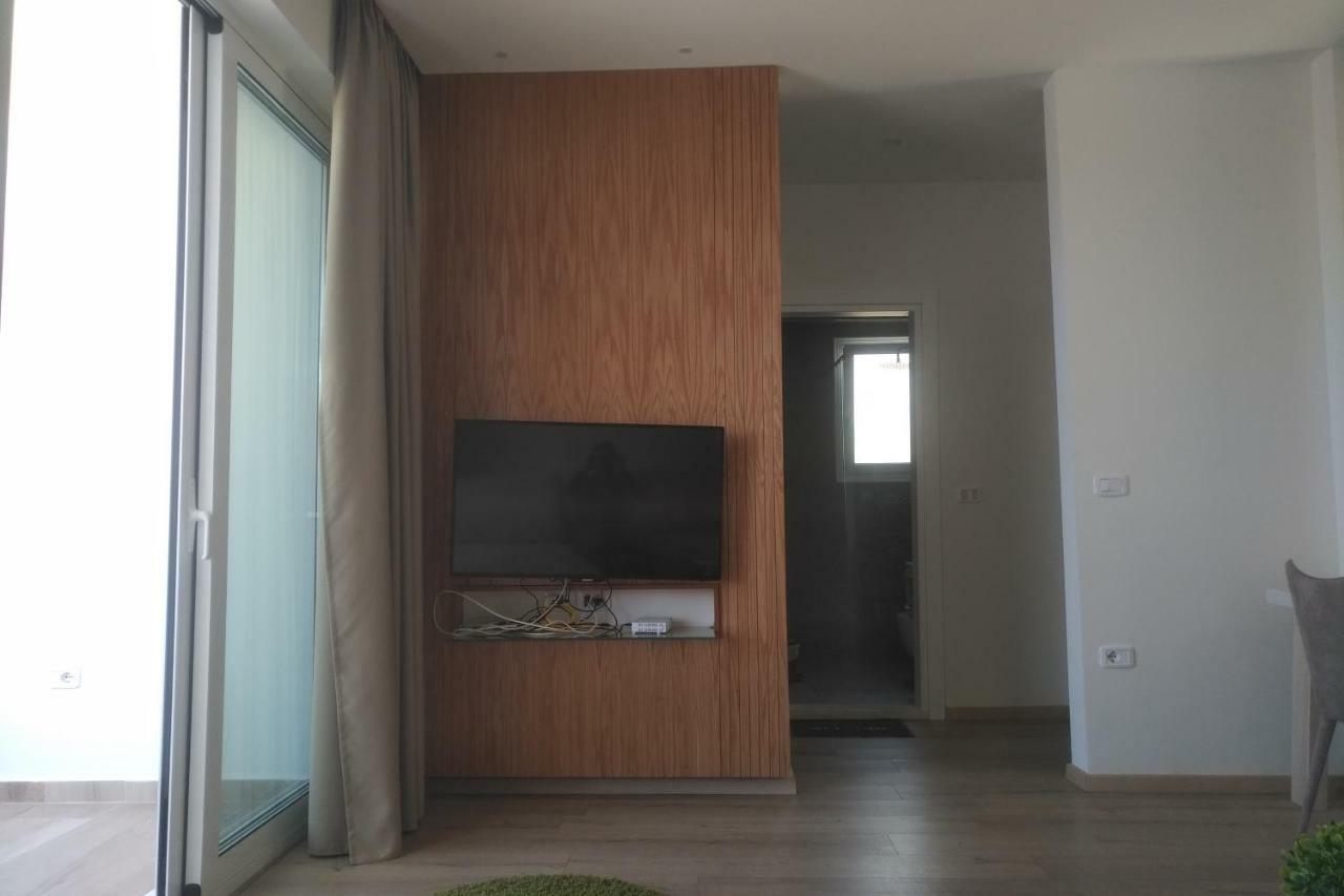 Deluxe Sea Apartment Vlorë Exterior foto